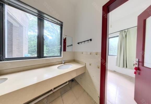 优选房源久阳文华府邸(别墅)