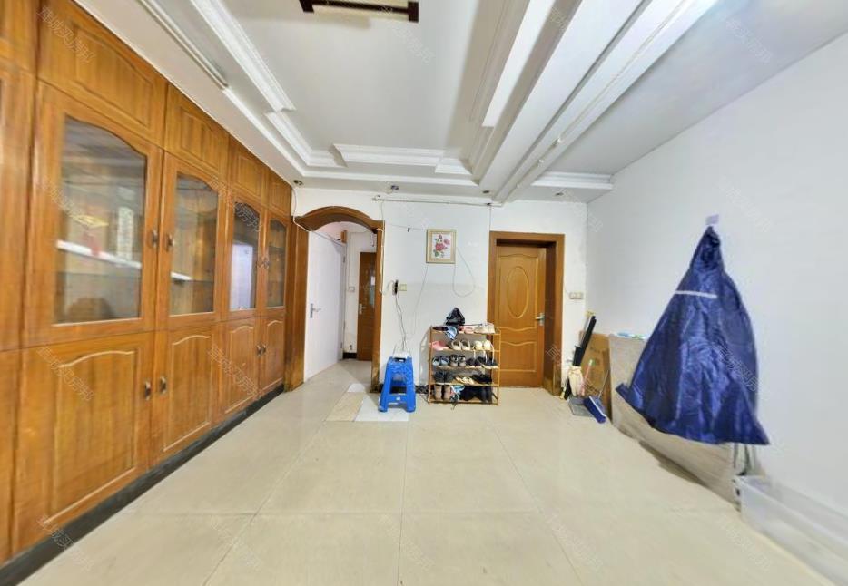 爱丽雅花苑楼盘图片