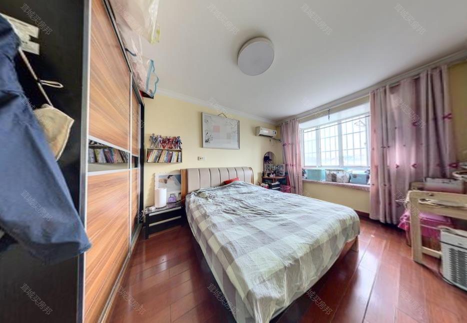 爱丽雅花苑楼盘图片