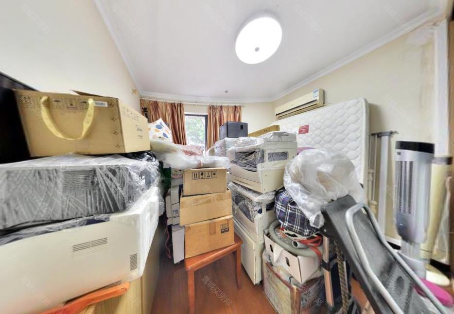 优选房源华亭公寓