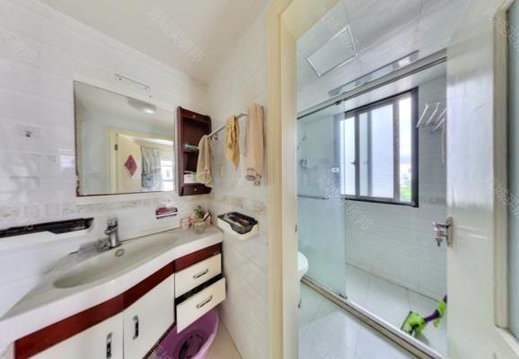 优选房源逸庭苑