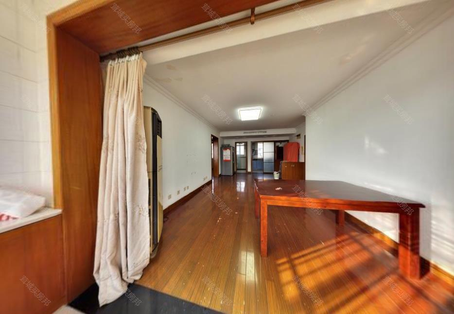 优选房源河畔雅苑