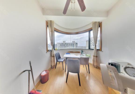 莱顿小城楼盘图片