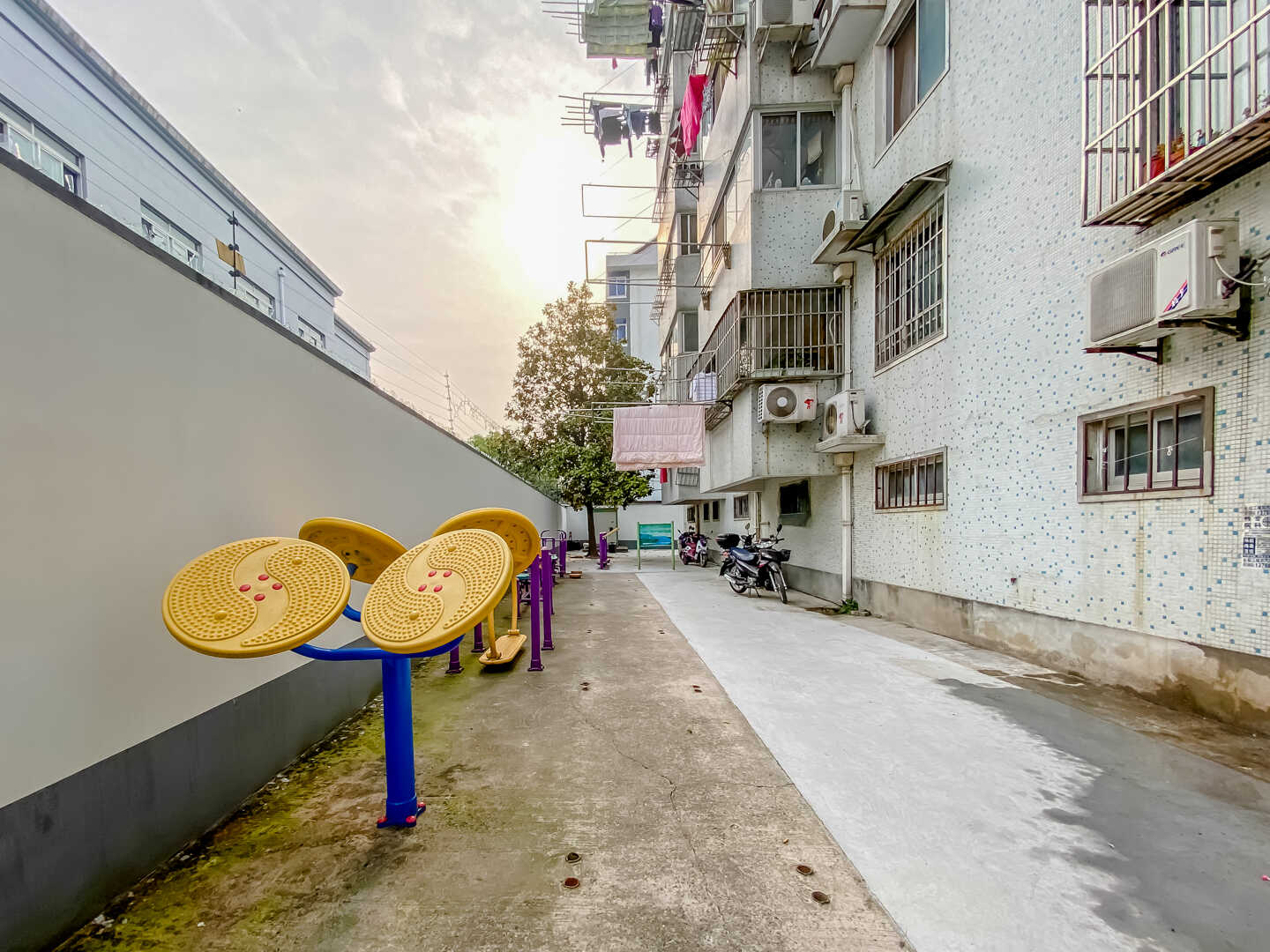 中山东路274弄